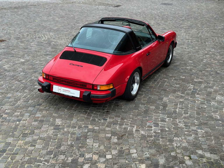 Porsche 911 Carrera 3.2