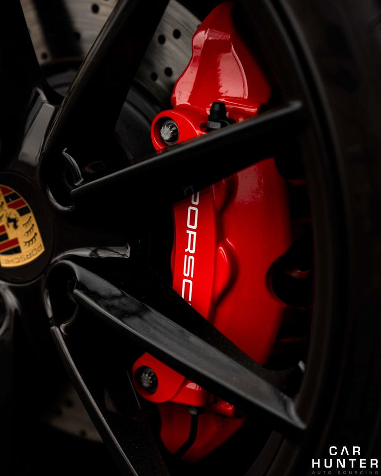 Porsche 992 Carrera 4S