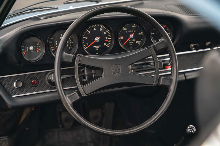 Porsche 911 S (F-Modell)