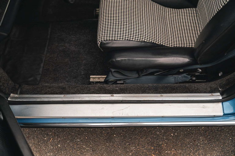 Porsche 911 S (F-Modell)