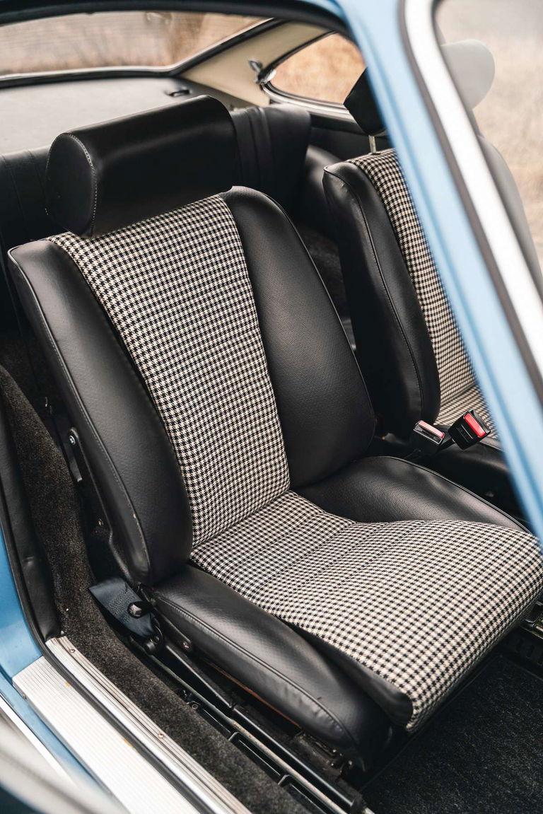 Porsche 911 S (F-Modell)