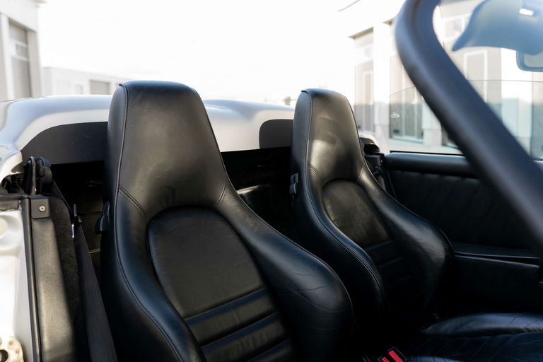 Porsche 911 Carrera 3.2 Speedster