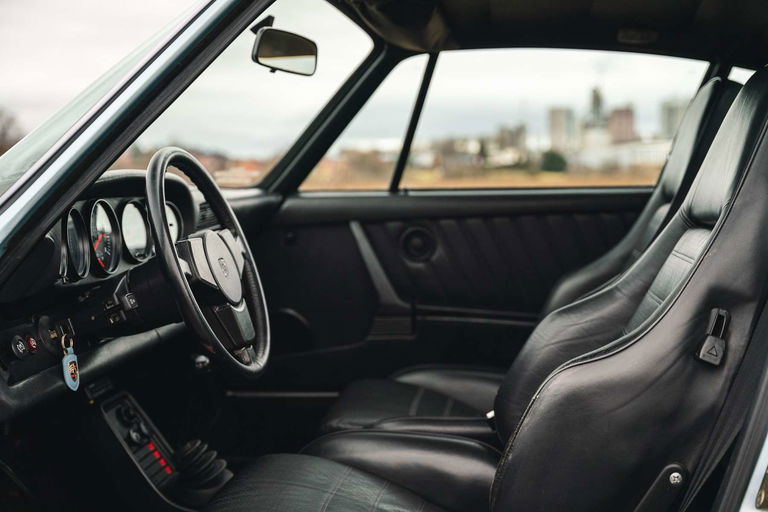 Porsche 911 Turbo 3.0