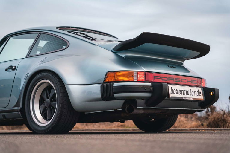 Porsche 911 Turbo 3.0