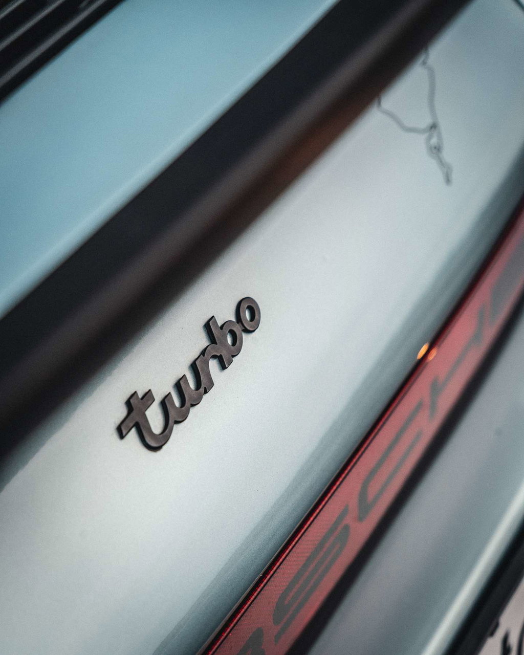 Porsche 911 Turbo 3.0