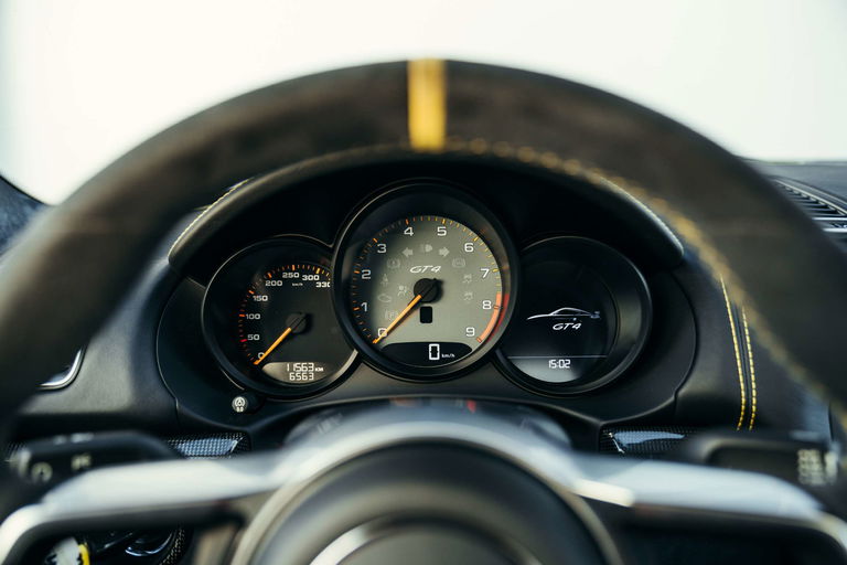 Porsche 981 Cayman GT4