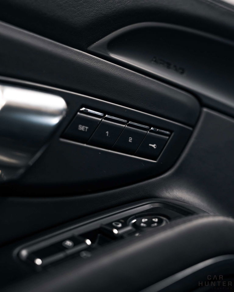 Porsche 991.2 Carrera GTS