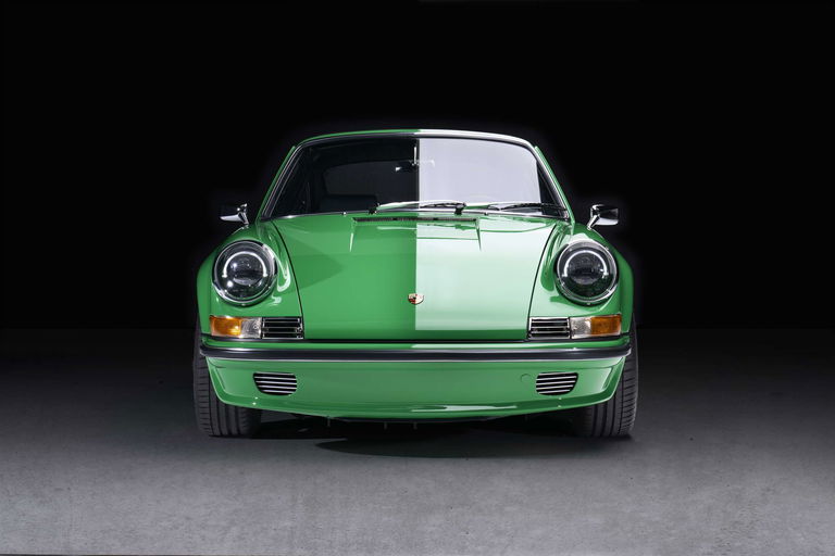 Porsche 911 Backdate