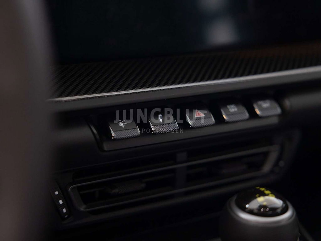 Porsche 992 GT3 Touring