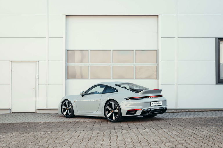 Porsche 992 Sport Classic