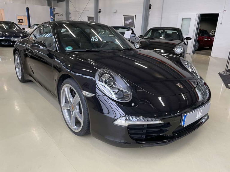 Porsche 991 Carrera