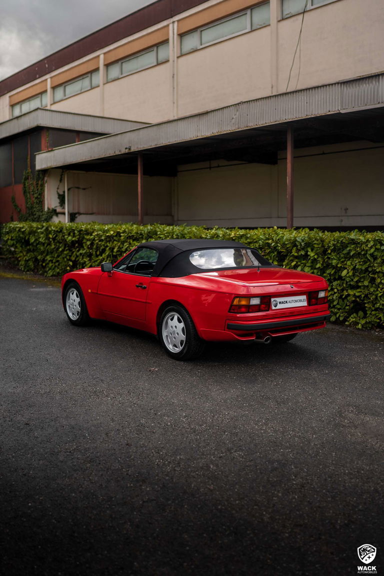 Porsche 944 S2 Cabriolet