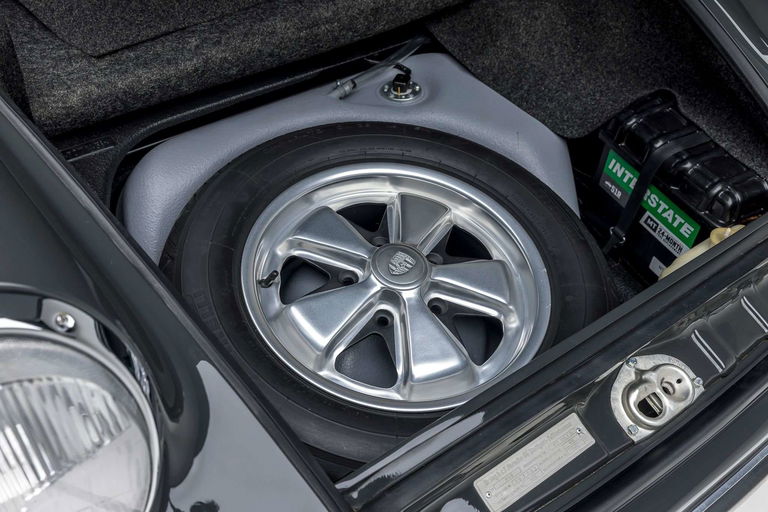 Porsche 911 S (F-Modell)