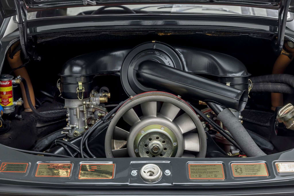 Porsche 911 S (F-Modell)