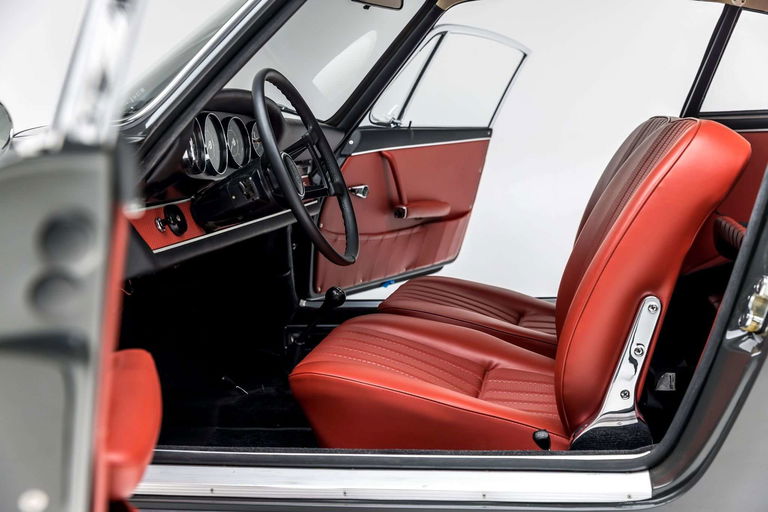 Porsche 911 S (F-Modell)