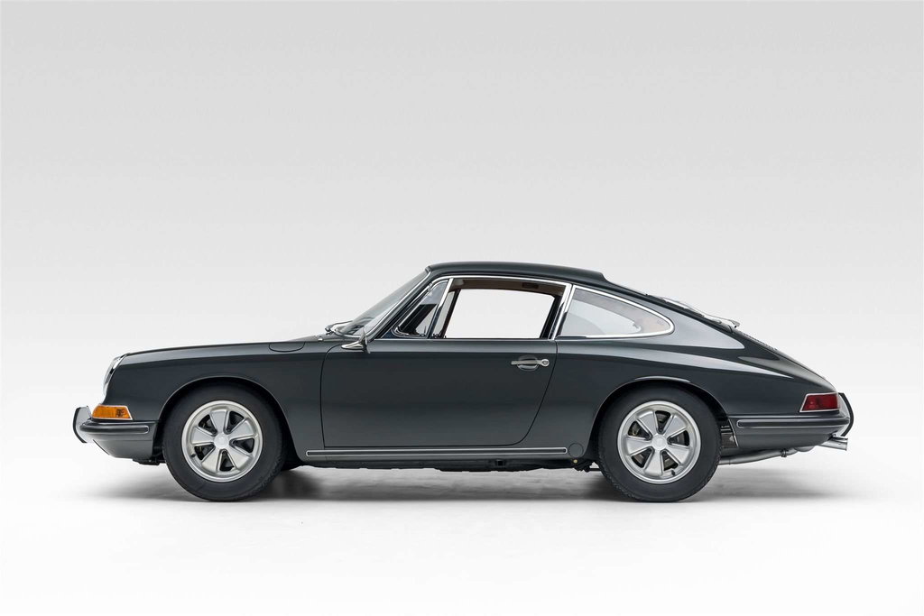 Porsche 911 S (F-Modell)
