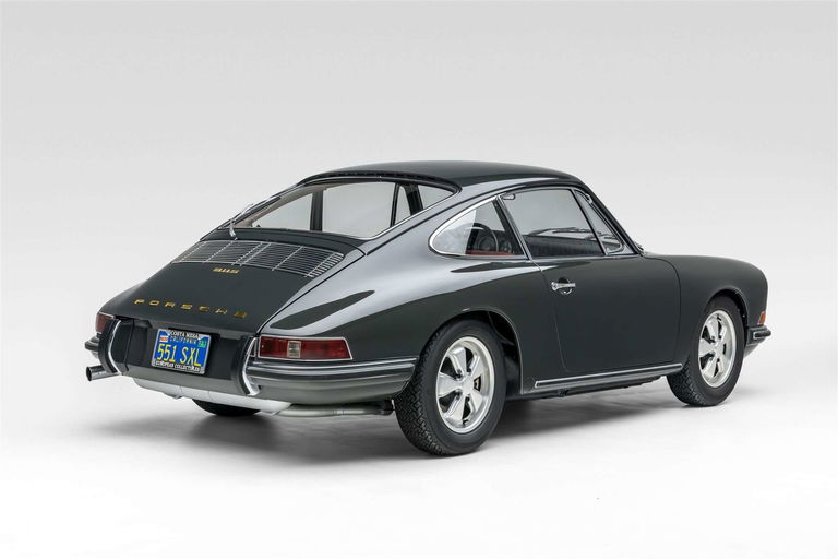 Porsche 911 S (F-Modell)