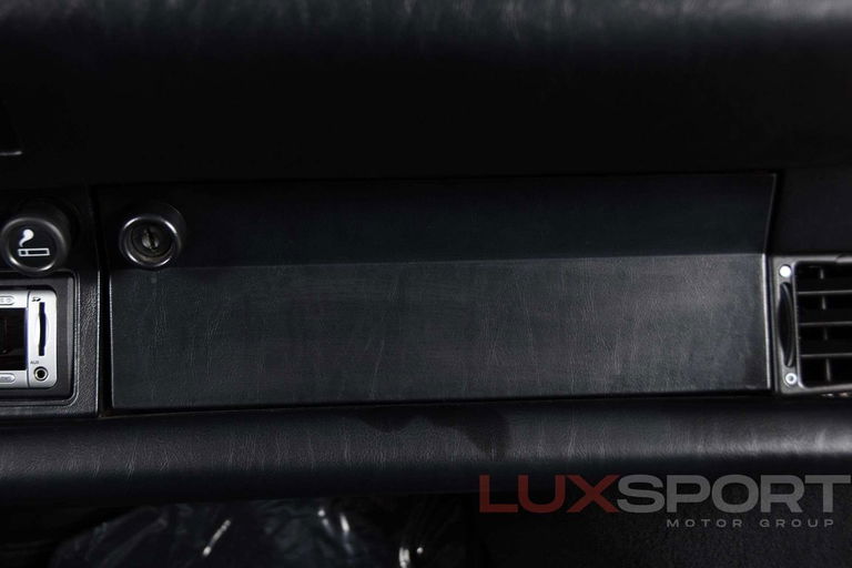 Porsche 911 Carrera 3.2 (US)