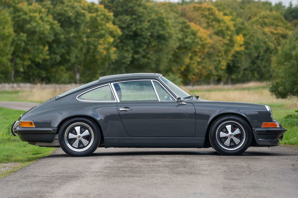 Porsche 911 Backdate