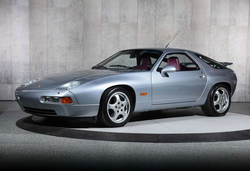 Porsche 928 GTS