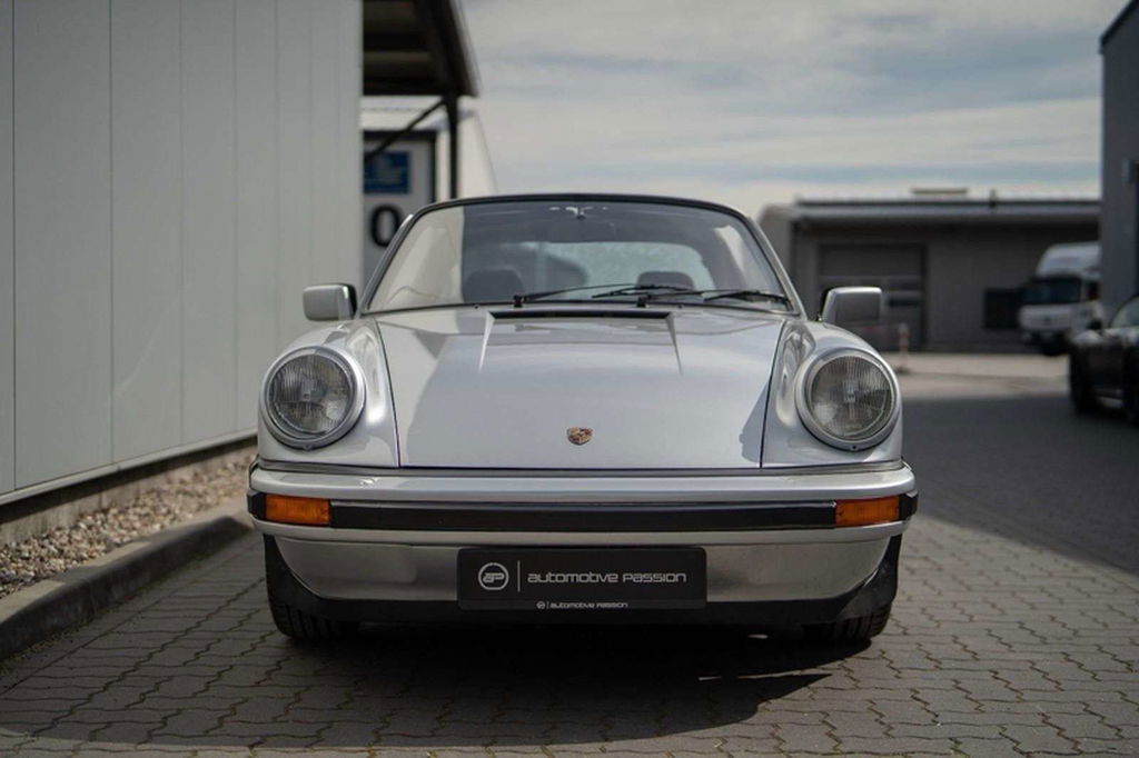 Porsche 911 Carrera 3,0