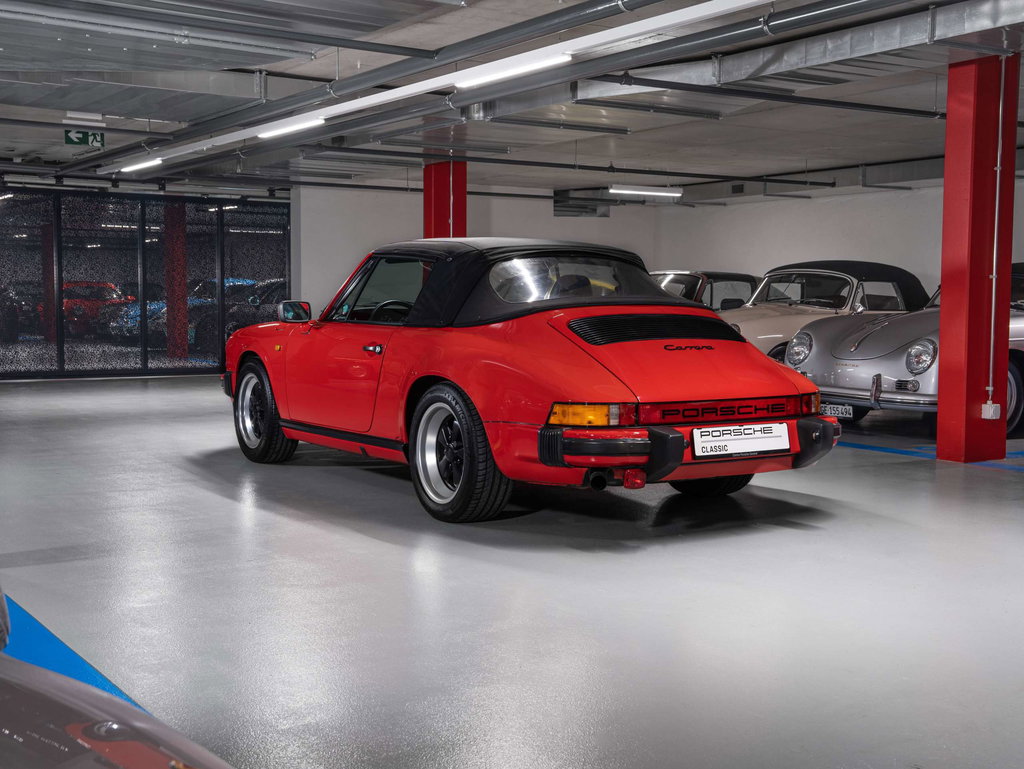 Porsche 911 Carrera 3.2