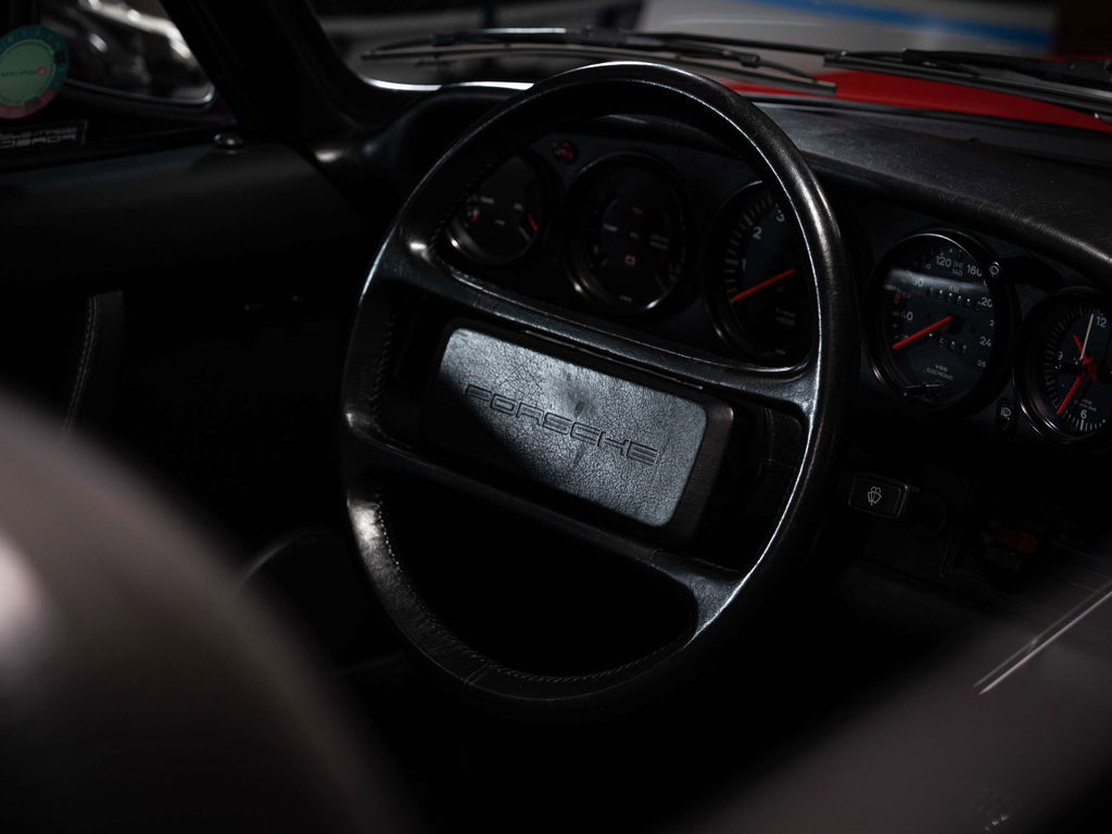 Porsche 911 Carrera 3.2