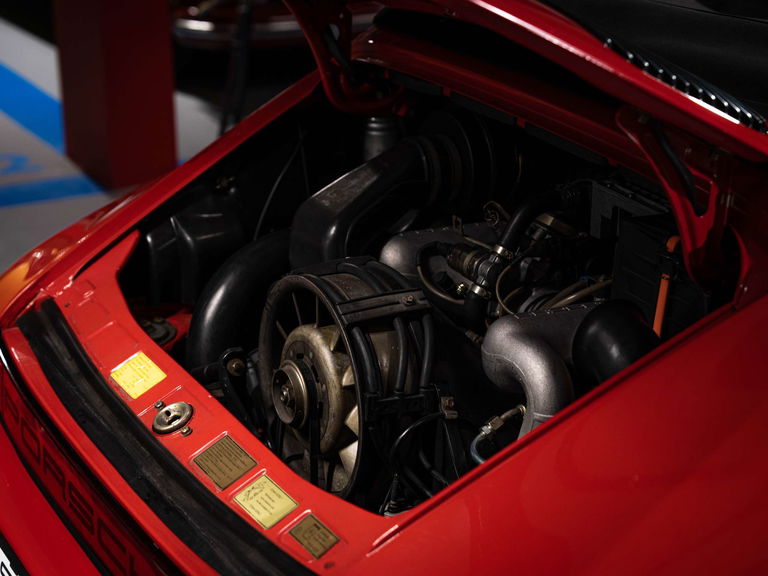 Porsche 911 Carrera 3.2