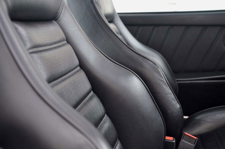 Porsche 911 Turbo 3.3