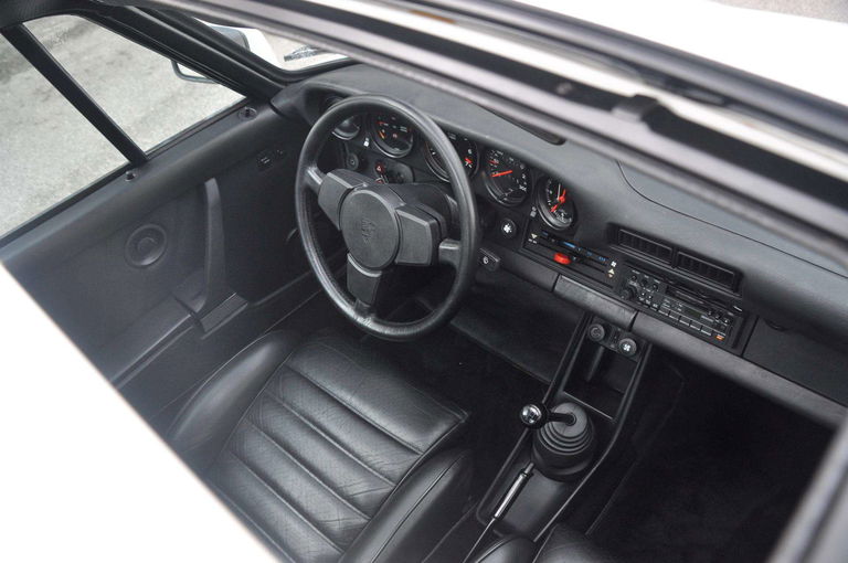 Porsche 911 Turbo 3.3