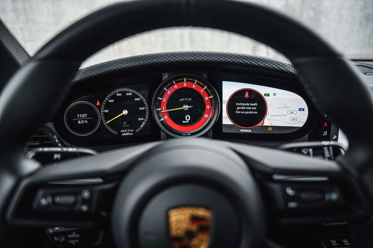 Porsche 992 GT3 Touring