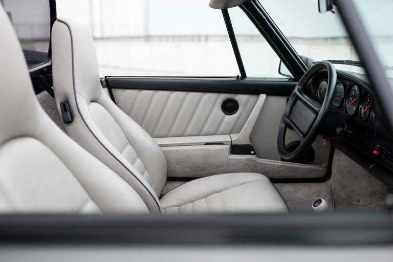 Porsche 911 Carrera 3.2
