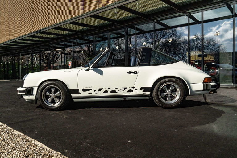 Porsche 911 Carrera 2,7
