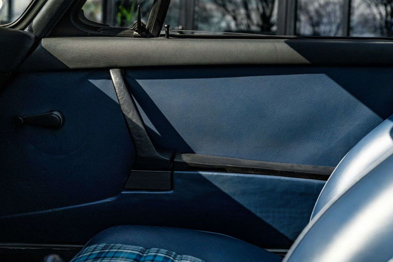 Porsche 911 Carrera 2,7