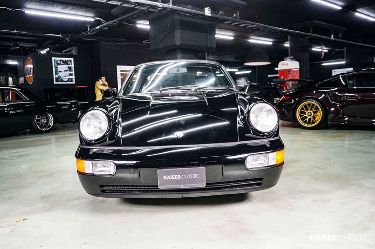 Porsche 964 Carrera 4