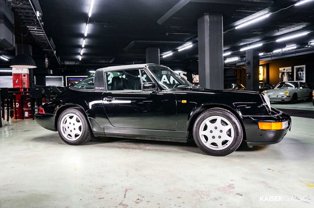 Porsche 964 Carrera 4