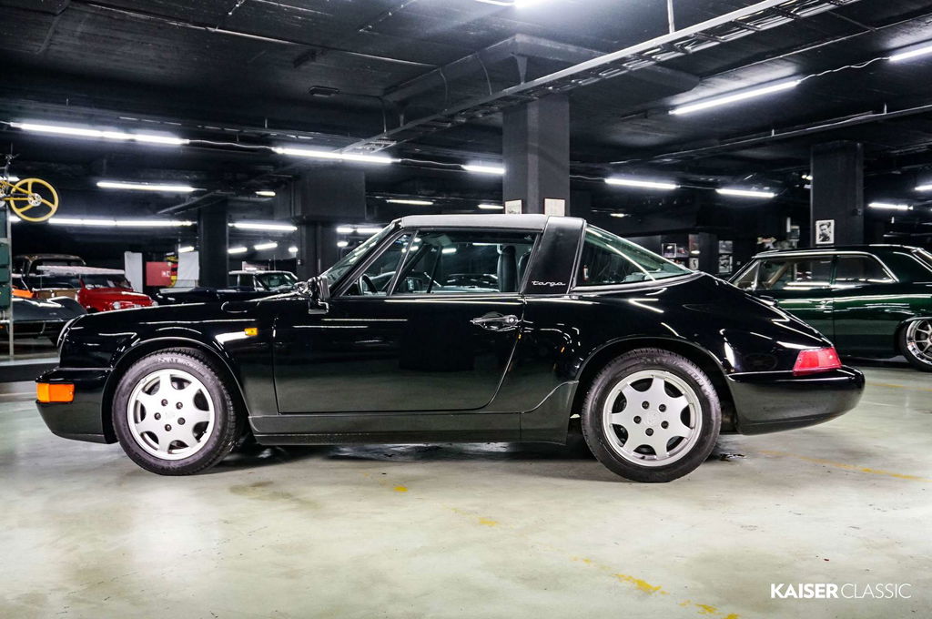 Porsche 964 Carrera 4