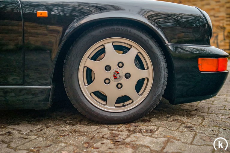 Porsche 964 Carrera 4