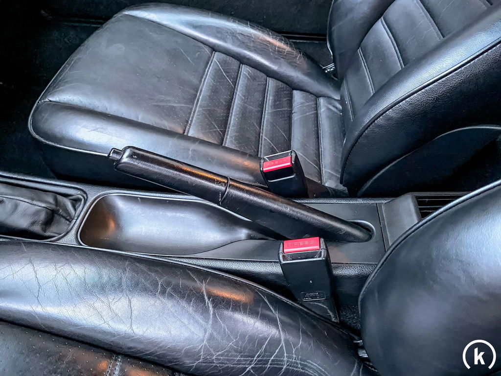 Porsche 964 Carrera 4