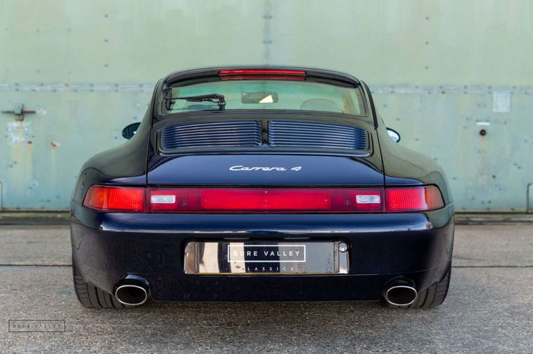 Porsche 993 Carrera 4