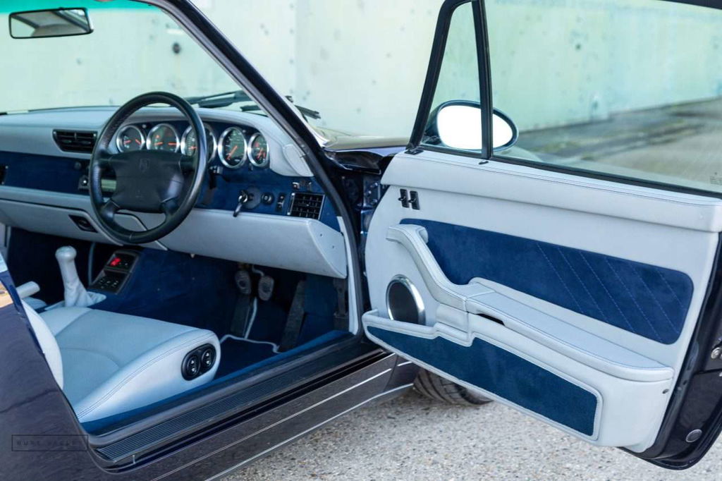 Porsche 993 Carrera 4