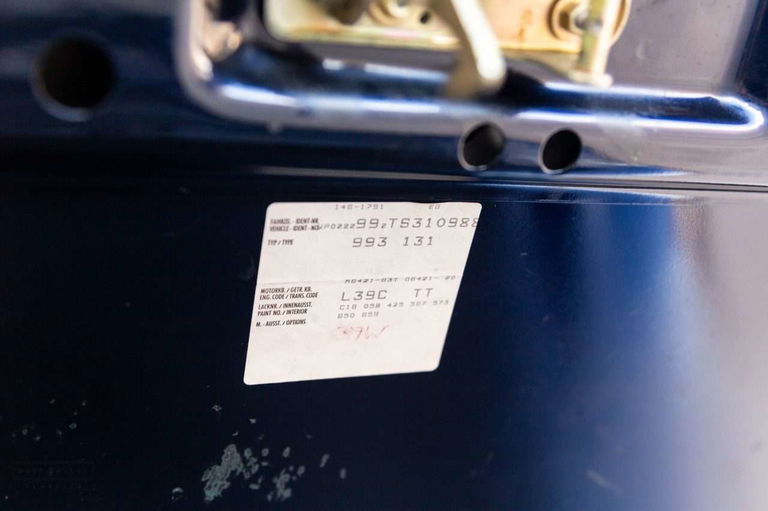 Porsche 993 Carrera 4