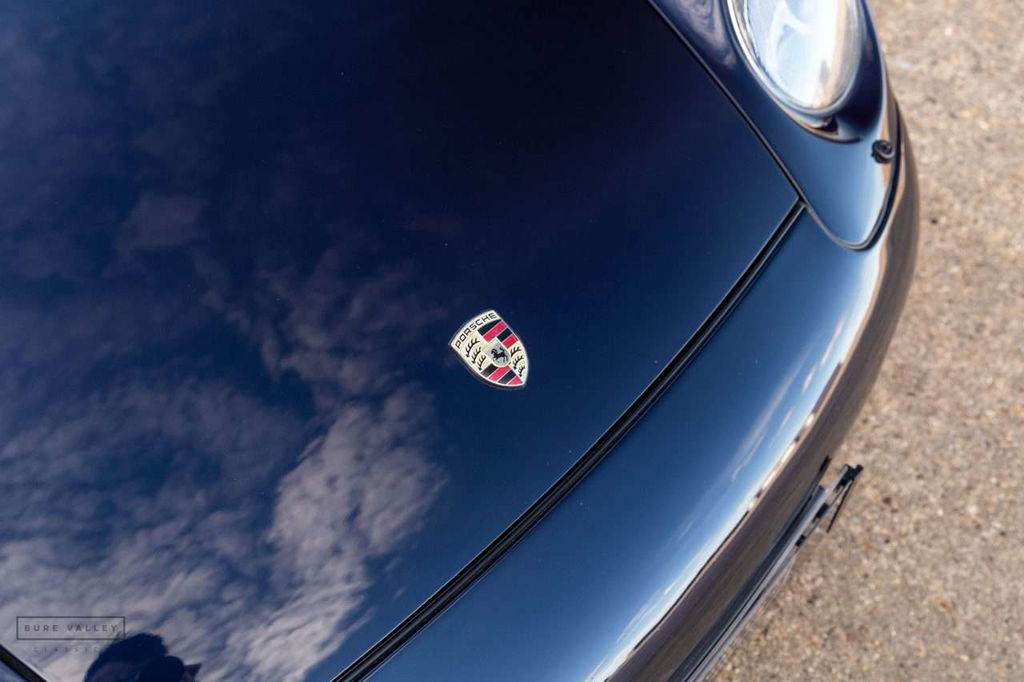 Porsche 993 Carrera 4