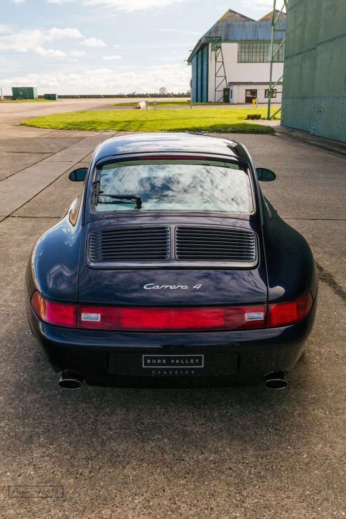 Porsche 993 Carrera 4