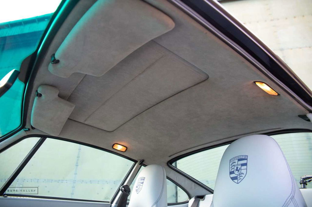 Porsche 993 Carrera 4