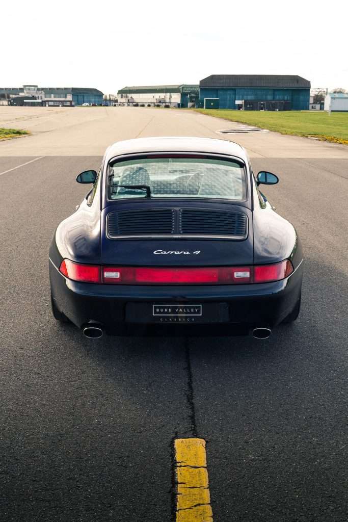 Porsche 993 Carrera 4