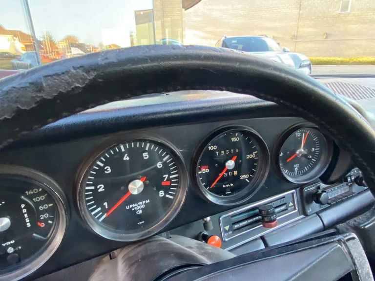 Porsche 911 S (F-Modell)