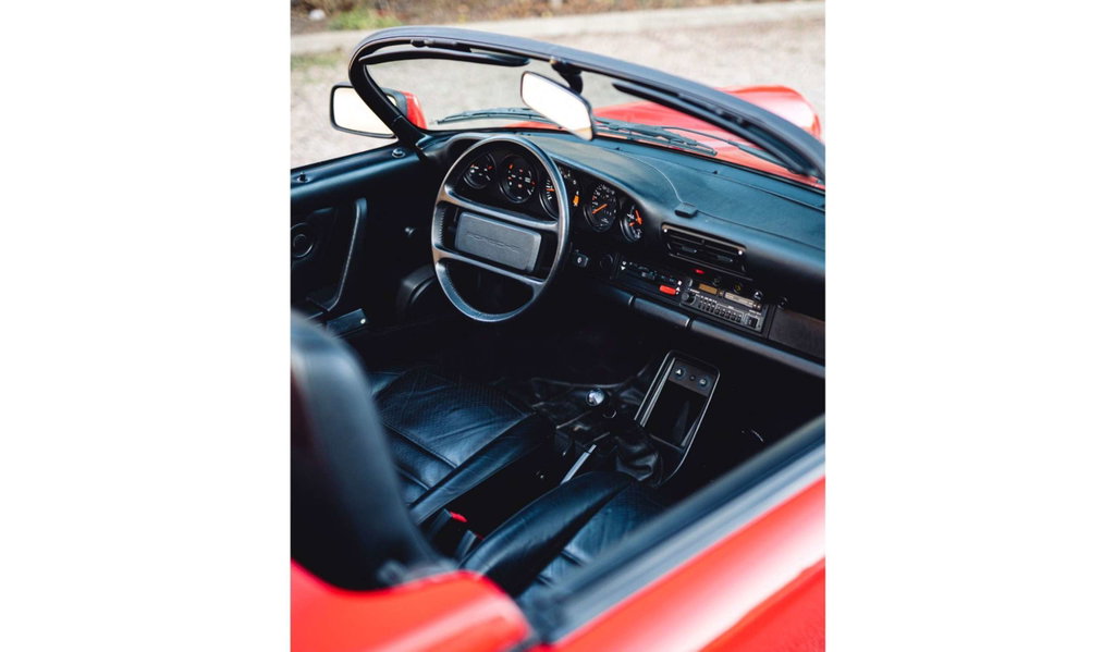 Porsche 911 Carrera 3.2 Speedster