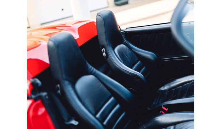 Porsche 911 Carrera 3.2 Speedster