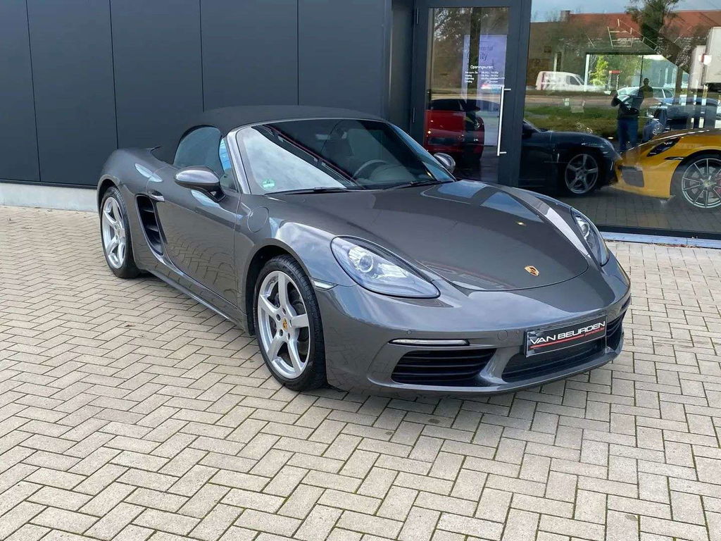 Porsche 718 Boxster